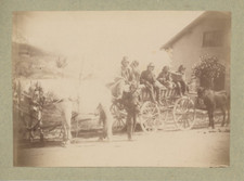France Sur une charette tirée par des chevaux  Vintage albumen print, Tirage a
