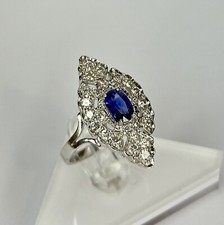 Bague Marquise en Or Gris 18 K