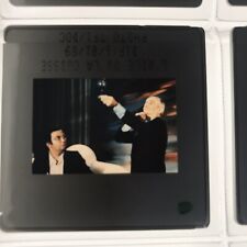 L’AILE OU LA CUISSE - LOUIS DE FUNES , COLUCHE - DIAPOSITIVE DE PRESSE - SLIDE