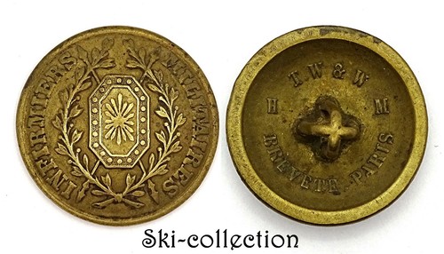 Bouton infirmiers militaires - bouton-,