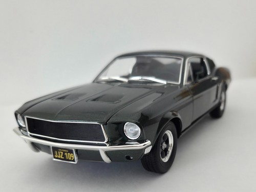 Greenlight ford mustang - 1/18,