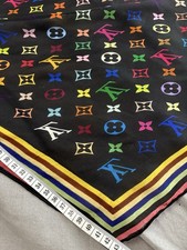 Foulard Louis Vuitton 