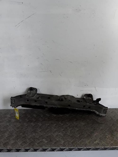 Face avant toyota yaris - avant,