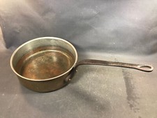 Ancienne grande casserole