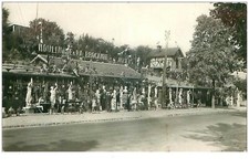 78.JUZIERS.n°28037.LE MOULIN DE LA BROCANTE.R BESCH.CPSM.PLIES