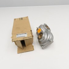 Tol-O-Matic 02420200 Float-A-Shaft 3:2 Ratio Angle Droit Gear Boîte Couplage