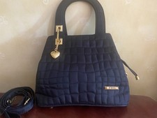 VINTAGE PETIT SAC À MAIN "PARIS" TISSU MATELASSÉ NOIR BRELOQUE COEUR DORÉ