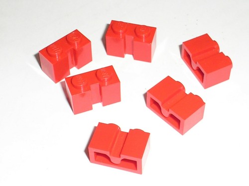 Lego red brick ref - x,
