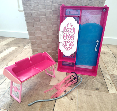 Barbie meuble dressing armoire