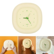 Horloge à bulles crème