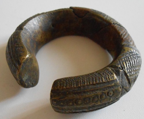 Ancien bracelet bronze - bracelet,