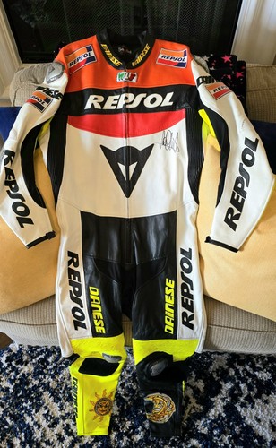 Autographed valentino rossi - valentino,