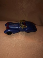 kinder jouet 1 voiture tbe