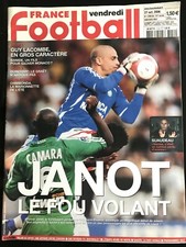 FRANCE FOOTBALL 27/10/2006; Janot le fou volant/ Guy Lacombe/ Suaudeau/ Chimbond