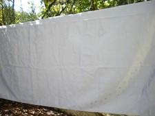 une nappe rectangulaire en