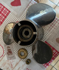 HELICE DE BATEAU INOX TRES BON
