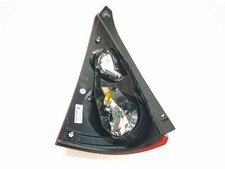 1607990380 feu arrière droit