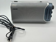 RADIO Sony ICF-704 2 + Test OK ! FM/Transistor/Portable/Poste/Vintage