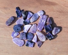 Charoïte, lot de petites