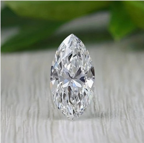 Natural white diamond - 1.70,