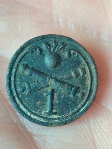 Superbe bouton 1er - pm, du
