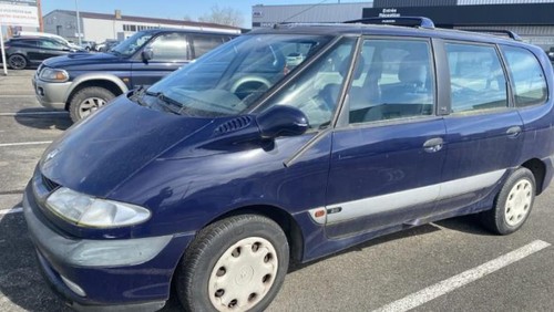 Moyeu avant droit - , renault