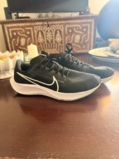 Nike Pegasus 38 noire - Taille