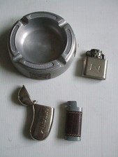 LOT CENDRIER METAL + BRIQUET
