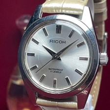 Montre Ricoh à remontage