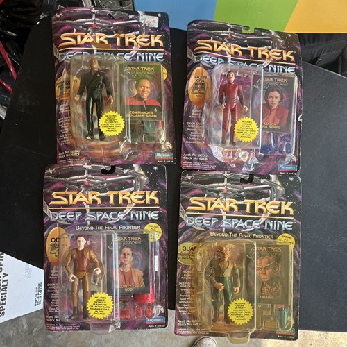 Star trek ds9 - ds9, vintage