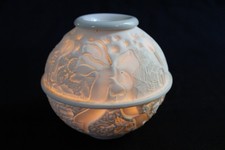 Lithophanie photophore en porcelaine biscuit Philippe Deshoulières, décor Noël