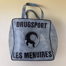 Sac De Sport Vintage Similicuir Bleu  Année 70' Drugsport les menuires Publicité