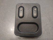 COMMANDE LEVE VITRE PEUGEOT