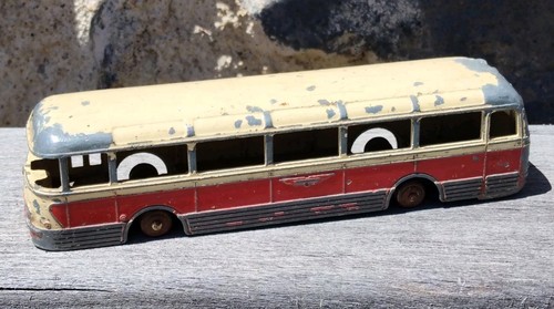 Véhicule miniature autocar - véhicule,