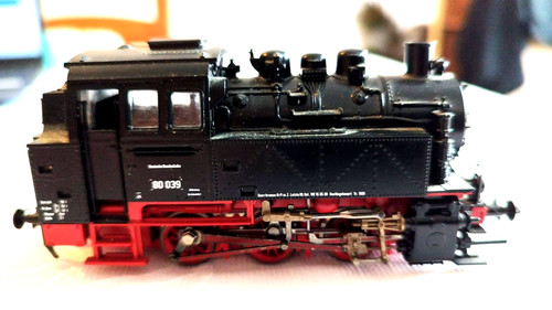 Lot2 une locomotive à - lot2,