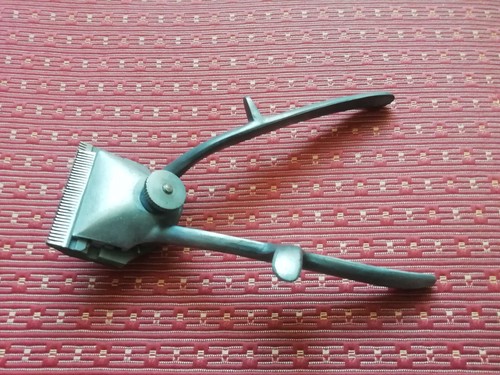 Ancienne tondeuse coiffeur - tondeuse, de