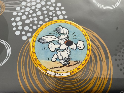 Asterix portraits - :,