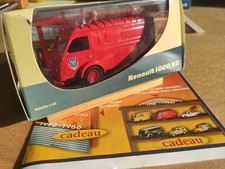 2 utilitaires 1/43 : Renault 1000kg pompiers 1947, Citroën Type H Michelin 1948.