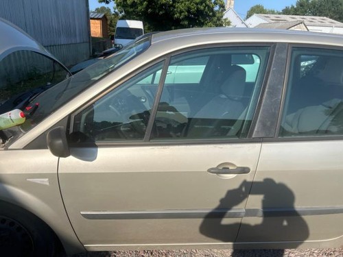 Porte avant gauche renault - porte,
