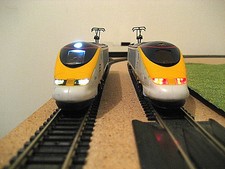 POUR TGV EUROSTAR JOUEF ANALOGIQUE ECLAIRAGE INVERSE BLANC & ROUGE NEUF