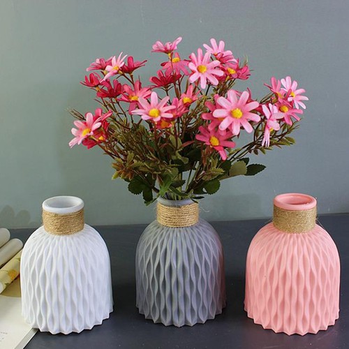 Moderne plastique vases - moderne,