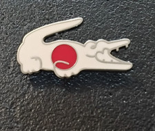 Pin’s Original Crocodile Vêtements Lacoste Drapeau Japonais Très Rare (274)