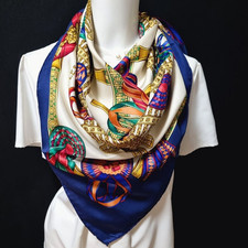 RARE VINTAGE HERMES Foulard en soie "Les Rubans du Cheval" Carré 90...