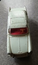 404 Peugeot  Dinky Toys France Meccano Modèle 553. Dans son jus . 