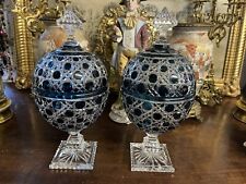 Paire de drageoirs en cristal taillé