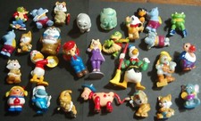 Lot 27 figurines vintage 