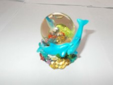 boule à neige dauphin 6 cm