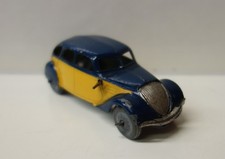 Peugeot 402 taxi Dinky Toys 24k MECCANO-FRANCE (1946)