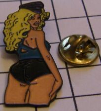 BLONDE BEAUTY BLACK SHORTS PIN UP sexy vintage pin badge