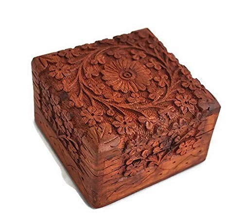 Main bois rangement - en,